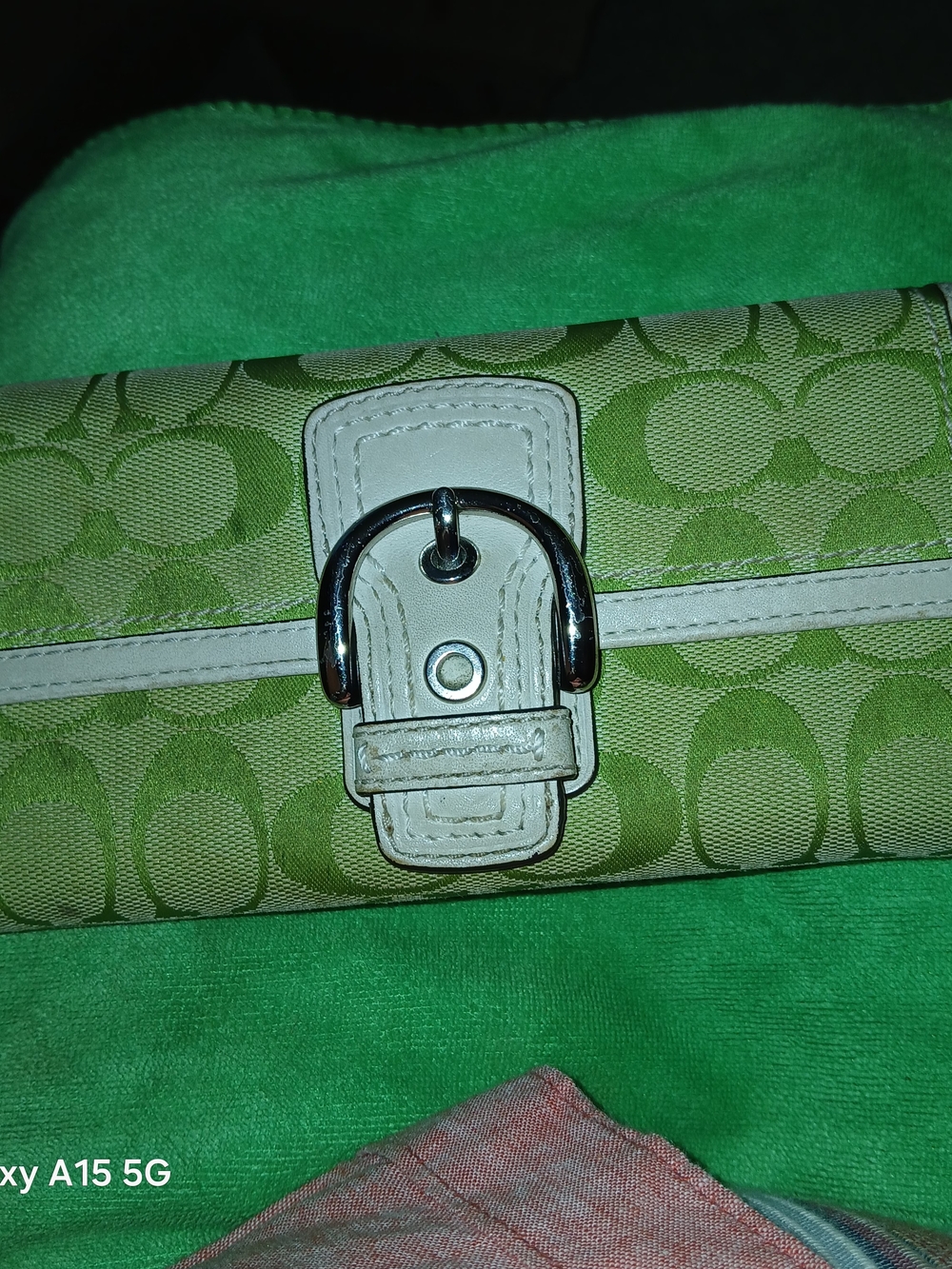 🍏 RARE Coach Green Signature Canvas Clutch with White Leather Trim